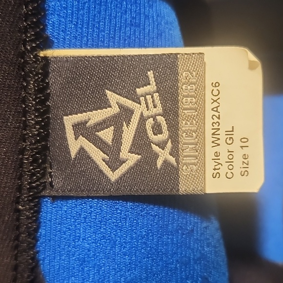 Xcel womens 10 wetsuit - Picture 4 of 6